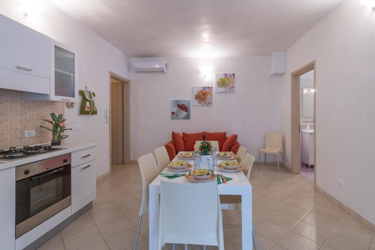 Dimore Mancaversa - Appartamento "Domus Magna" Marina di Mancaversa Ngoại thất bức ảnh